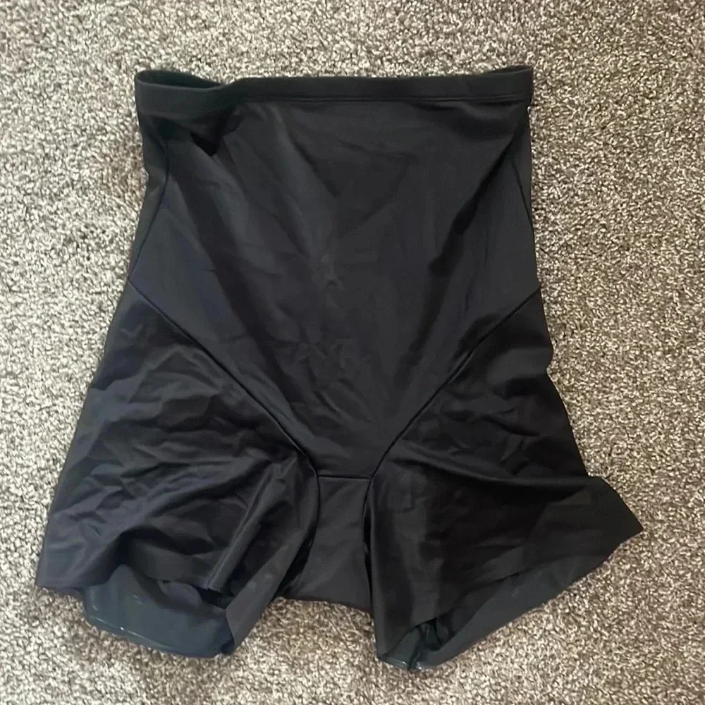 TC Fine Intimates‎ Women's Shape Away Hi-Waist Thigh Slimmer